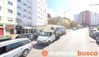 Mini Mercado - 2670-532 Loures