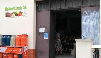 Mini Mercado - 2670-536 Loures