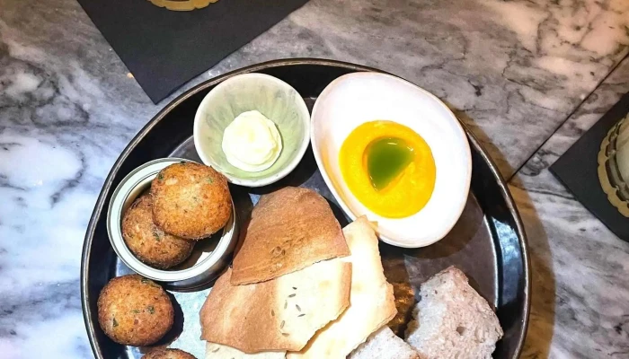 Drogaria -  Restaurante Portugues - Lisboa
