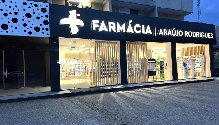 Farmácia Araújo Rodrigues - 4705-442 Celeirós