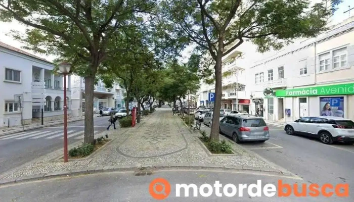 Farmácia Avenida - Loulé - 8100-500 Loulé