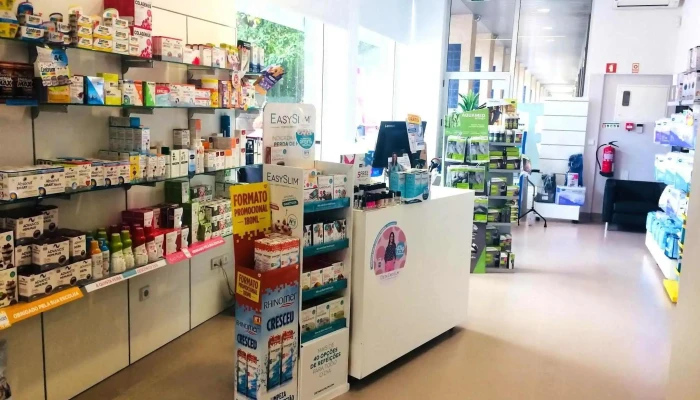 Farmacia Da Misericordia Do Proprietario - Vila Verde