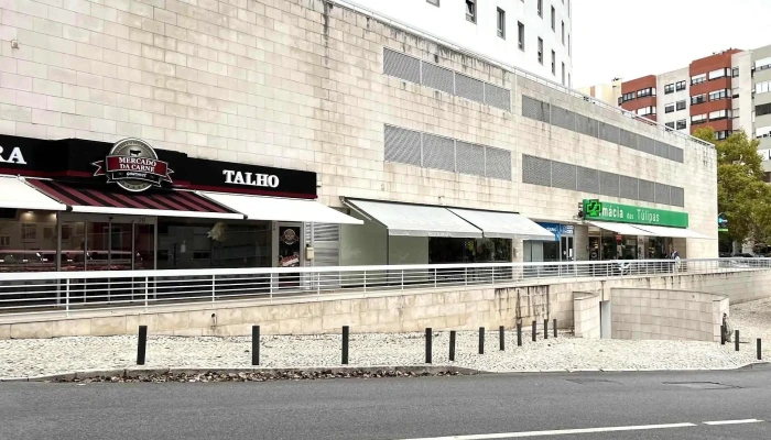 Farmacia Das Tulipas Localizacao - Algés