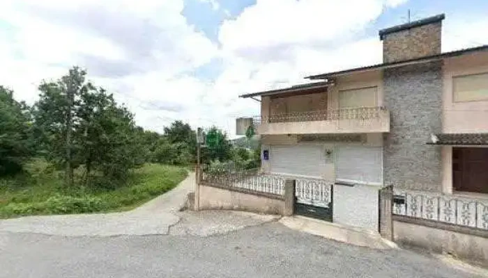 Farmacia De Romariz Street View E 360deg - R. Escolas 646