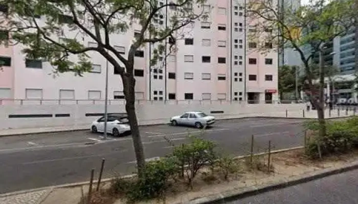 Farmacia Dos Navegantes Street View E 360deg - Lisboa