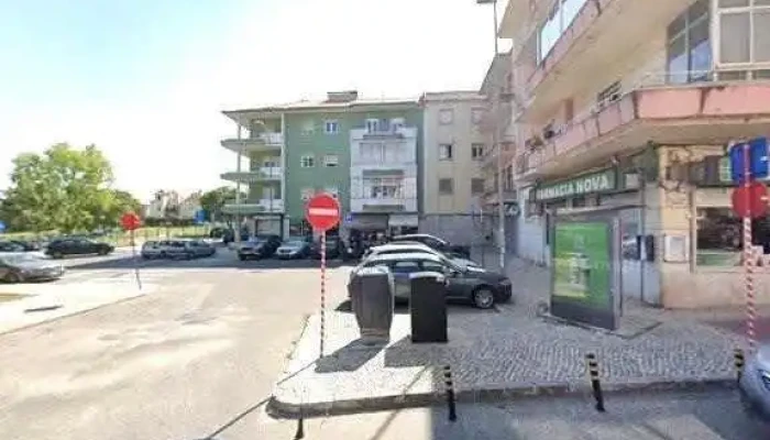 Farmacia Nova Caxias Lda Street View E 360deg - Caxias