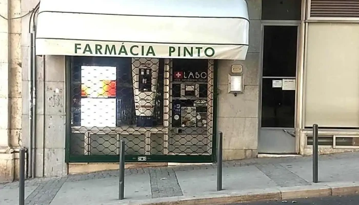 Farmacia Pinto -    Idalina Da Conceicao De Morais Parada Nobrega De Matos Tudo - Lisboa