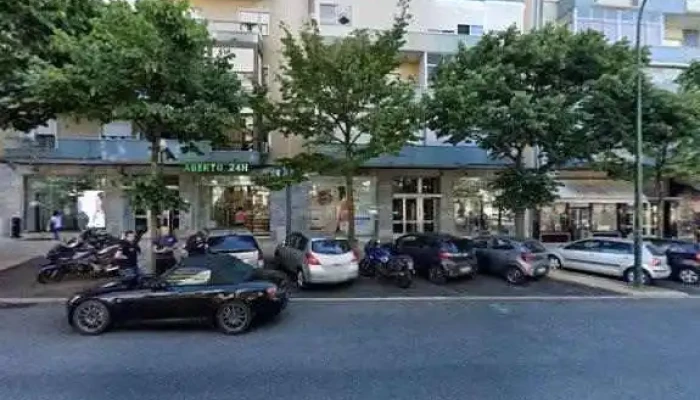 Farmacia Uruguai Street View E 360deg - Lisboa