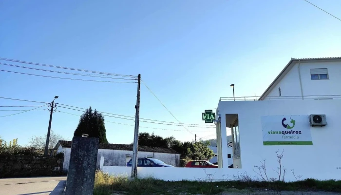 Farmácia Viana Queirós - António Cândido Oliveira Viana De Queirós - Numero 66 Alconchel Braga