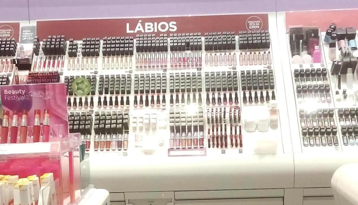 Kiko Milano -  Loja De Cosmetico - Rio De Mouro