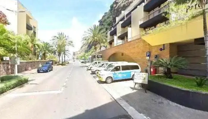 Mpharma Calheta -  Street View E 360deg - Calheta