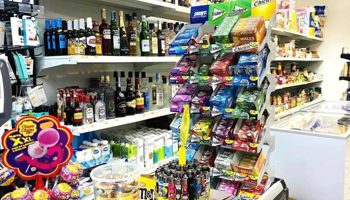 Parede Super Market - 2775-221 Parede