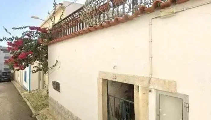 Wells Tudo - Castanheira Do Ribatejo